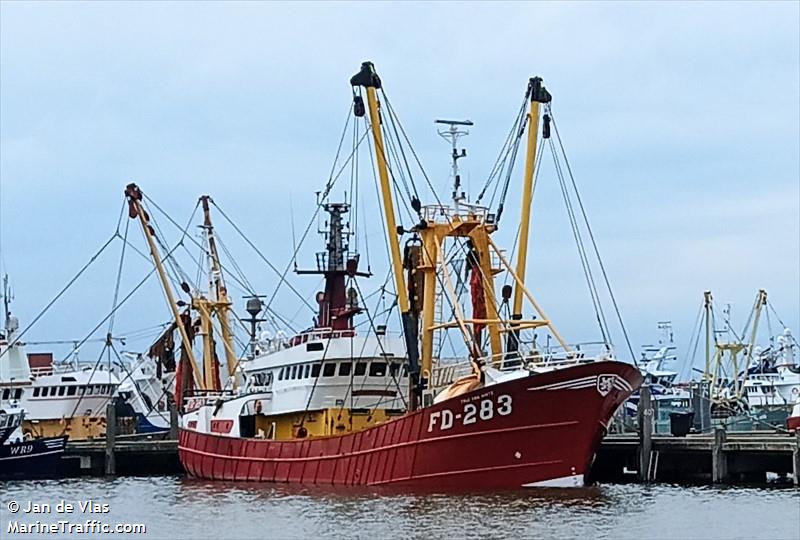 fd283 trui uan hinte (Fishing Vessel) - IMO 8816120, MMSI 235007860, Call Sign MFTX2 under the flag of United Kingdom (UK)