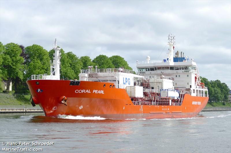 coral pearl (LPG Tanker) - IMO 9425253, MMSI 244870430, Call Sign PDDD under the flag of Netherlands