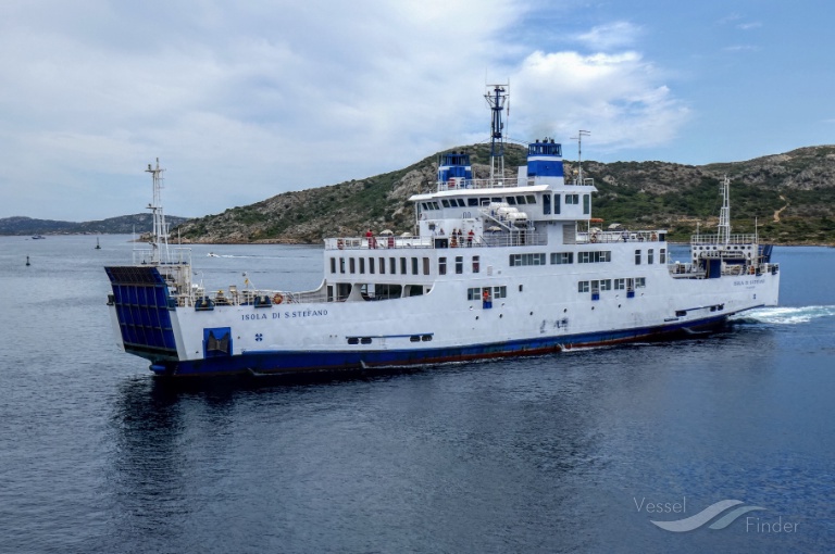 isola di s. stefano (Passenger/Ro-Ro Cargo Ship) - IMO 9011026, MMSI 247045600, Call Sign IRGG under the flag of Italy