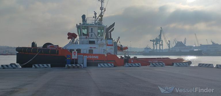 musone (Tug) - IMO 9769386, MMSI 247342400, Call Sign IJIP2 under the flag of Italy