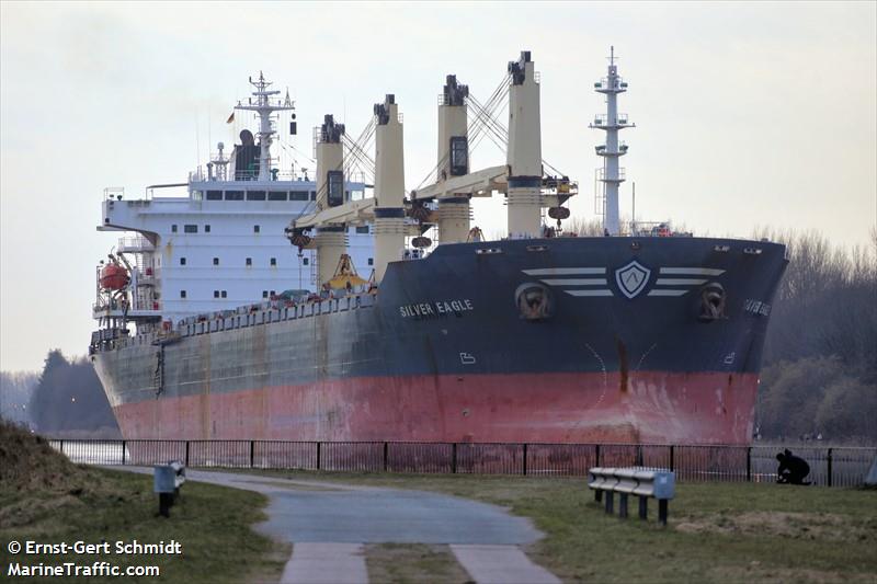 silver eagle (Bulk Carrier) - IMO 9261786, MMSI 477455400, Call Sign VRTC7 under the flag of Hong Kong