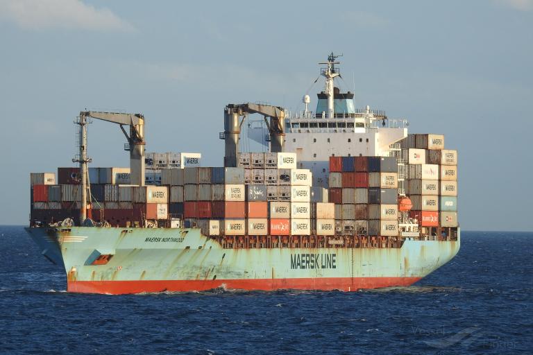 maersk northwood (Container Ship) - IMO 9222118, MMSI 563433000, Call Sign 9V3531 under the flag of Singapore