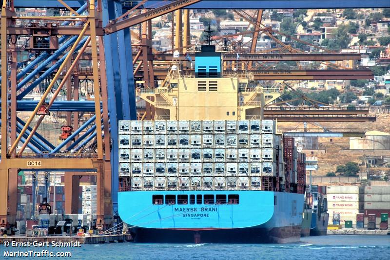 maersk brani (Container Ship) - IMO 9409352, MMSI 564399000, Call Sign 9V8208 under the flag of Singapore