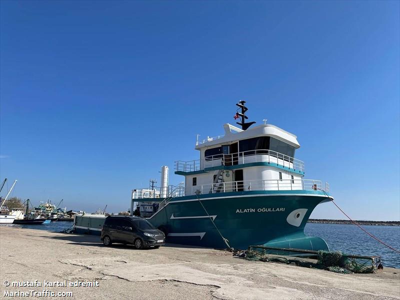 alatin ogullari (Fishing vessel) - IMO , MMSI 271073774, Call Sign TCA7262 under the flag of Turkey