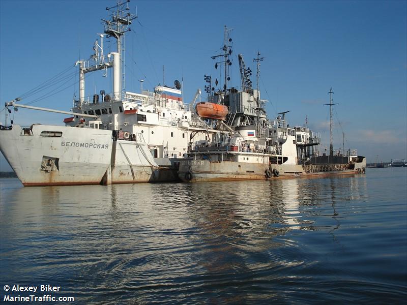 onezhskiy zaliv (Dredger) - IMO 8225735, MMSI 273459250, Call Sign UDWY under the flag of Russia