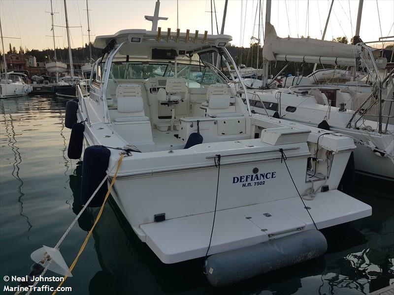 defiance (Pleasure craft) - IMO , MMSI 237345900, Call Sign SX8600 under the flag of Greece