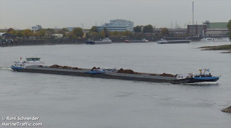 anastasia (Cargo ship) - IMO , MMSI 244710735, Call Sign PB8808 under the flag of Netherlands