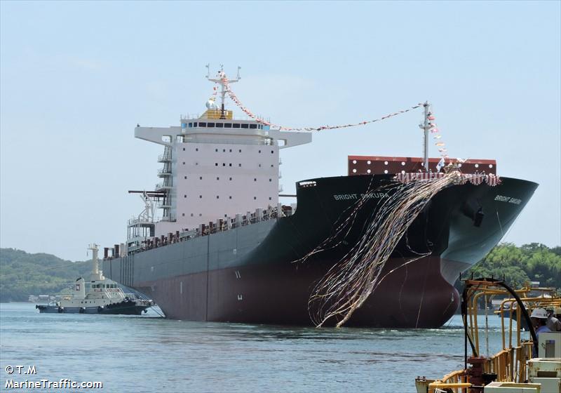 bright sakura (Container Ship) - IMO 9989807, MMSI 352003112, Call Sign 3E5997 under the flag of Panama