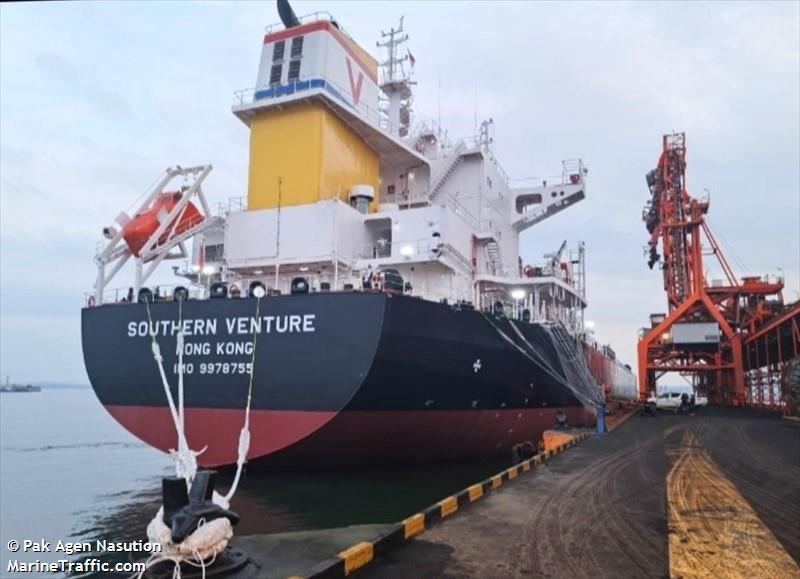 southern venture (Bulk Carrier) - IMO 9978755, MMSI 477907400, Call Sign VRVT3 under the flag of Hong Kong