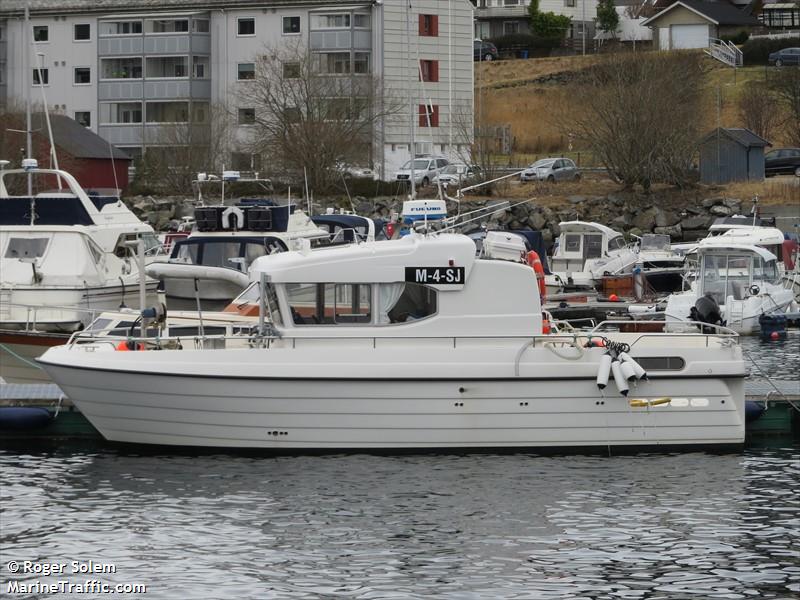 castro (Fishing vessel) - IMO , MMSI 257903600, Call Sign LG9229 under the flag of Norway