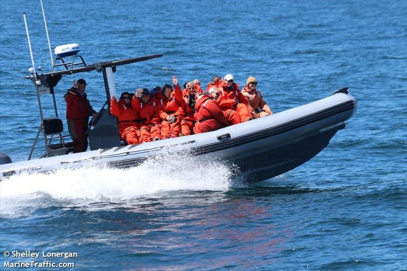 cetacean defender (Passenger ship) - IMO , MMSI 316049006, Call Sign CH16 under the flag of Canada