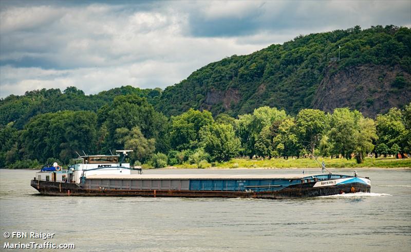 bayern 2 (Cargo ship) - IMO , MMSI 211169340, Call Sign DC7815 under the flag of Germany