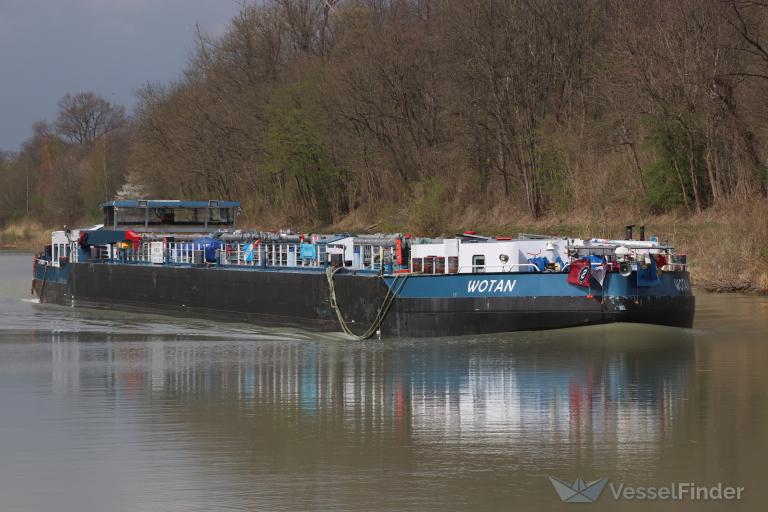 wotan (Tanker) - IMO , MMSI 211480780, Call Sign DH3064 under the flag of Germany