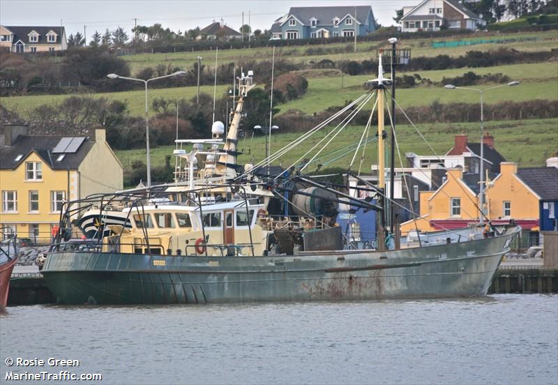jackson ellie (Fishing Vessel) - IMO 8012073, MMSI 250108460, Call Sign EI6631 under the flag of Ireland