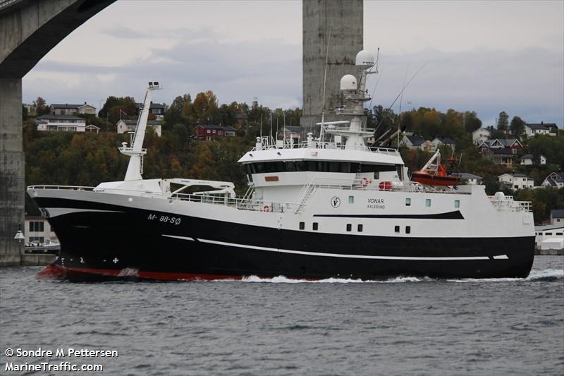 vonar (Fishing Vessel) - IMO 9282754, MMSI 257582600, Call Sign LMCJ under the flag of Norway