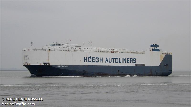 hoegh transporter (Vehicles Carrier) - IMO 9176395, MMSI 257712000, Call Sign LAKO7 under the flag of Norway