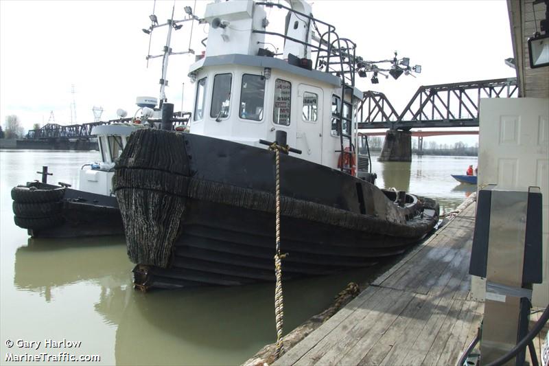 jennell 2 (Towing vessel) - IMO , MMSI 316028425 under the flag of Canada