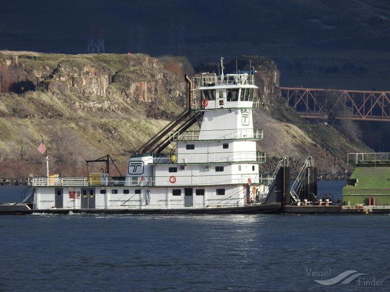 hurricane (Tug) - IMO , MMSI 367047090, Call Sign WDC5830 under the flag of United States (USA)