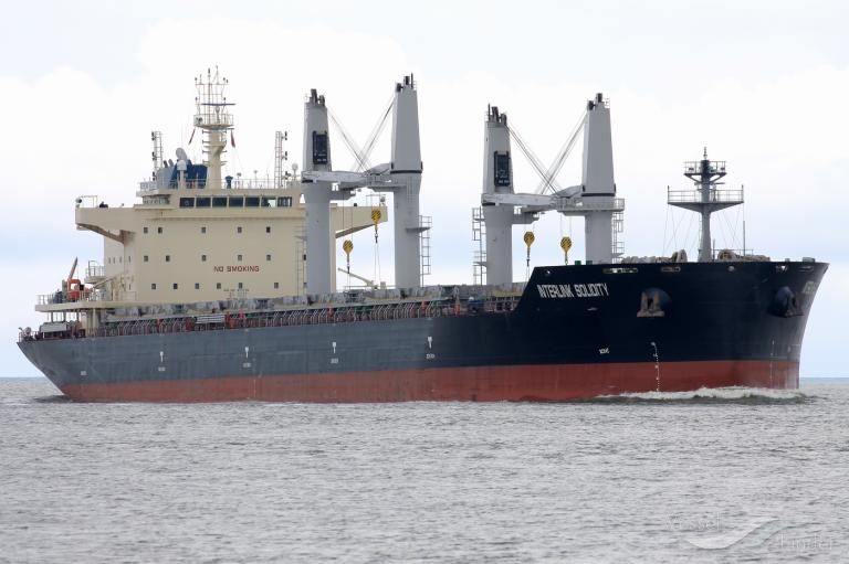 interlink solidity (Bulk Carrier) - IMO 9711779, MMSI 538005699, Call Sign V7GE2 under the flag of Marshall Islands
