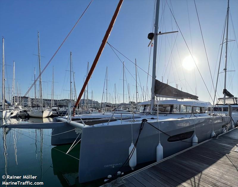 geronimo (Sailing vessel) - IMO , MMSI 218027510, Call Sign DDFT2 under the flag of Germany