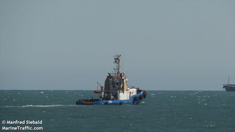 fitzroy (Tug) - IMO 9434034, MMSI 725000636, Call Sign CA2399 under the flag of Chile