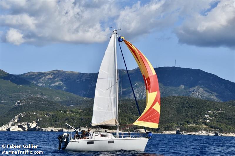 la baboune (Sailing vessel) - IMO , MMSI 228198810, Call Sign FI8804 under the flag of France