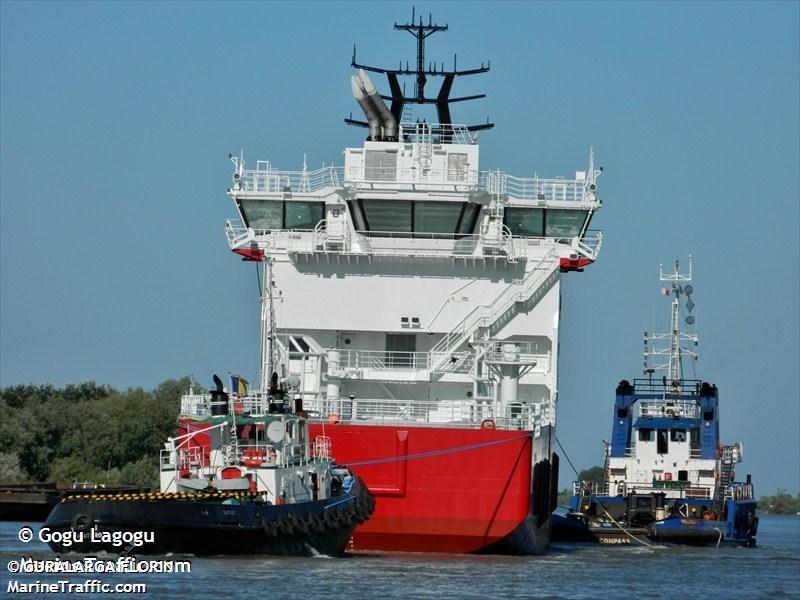 leonidas (Tug) - IMO , MMSI 240512100, Call Sign SVB3780 under the flag of Greece