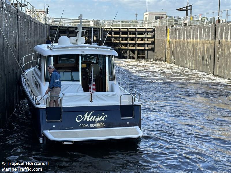 music (Pleasure craft) - IMO , MMSI 338181743 under the flag of USA