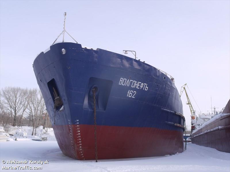 volgoneft-162 (Tanker) - IMO 8867131, MMSI 273279000, Call Sign UHXB under the flag of Russia