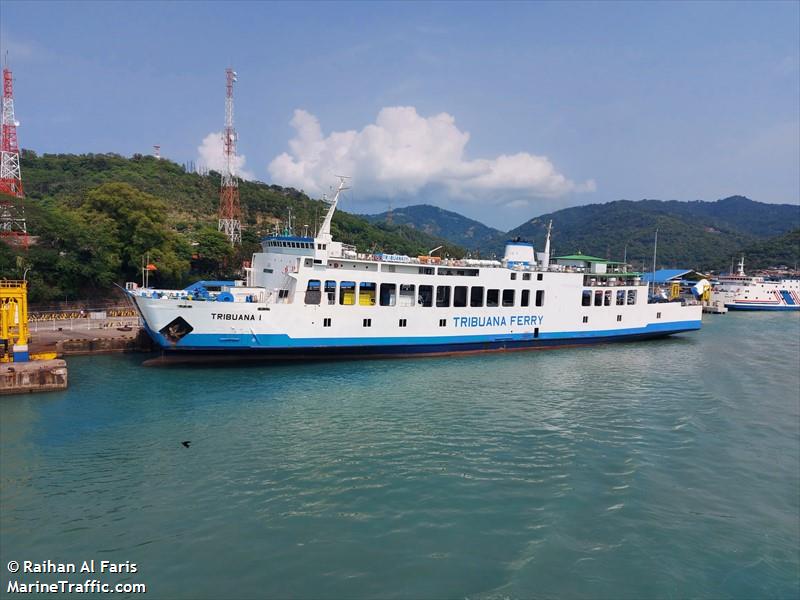 tribuana1 (Passenger/Ro-Ro Cargo Ship) - IMO 8405206, MMSI 525024056, Call Sign YFOI under the flag of Indonesia