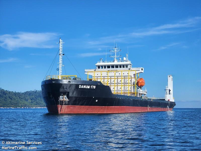 danum 179 (Deck Cargo Ship) - IMO 8357215, MMSI 533132786, Call Sign 9WKC4 under the flag of Malaysia