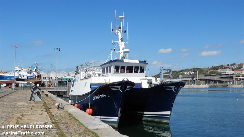 fv la critique (Fishing vessel) - IMO , MMSI 227630870, Call Sign FU4153 under the flag of France