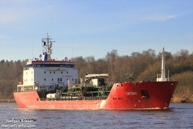 oktan (Chemical/Oil Products Tanker) - IMO 9251755, MMSI 231884000, Call Sign OZ2215 under the flag of Faeroe Islands