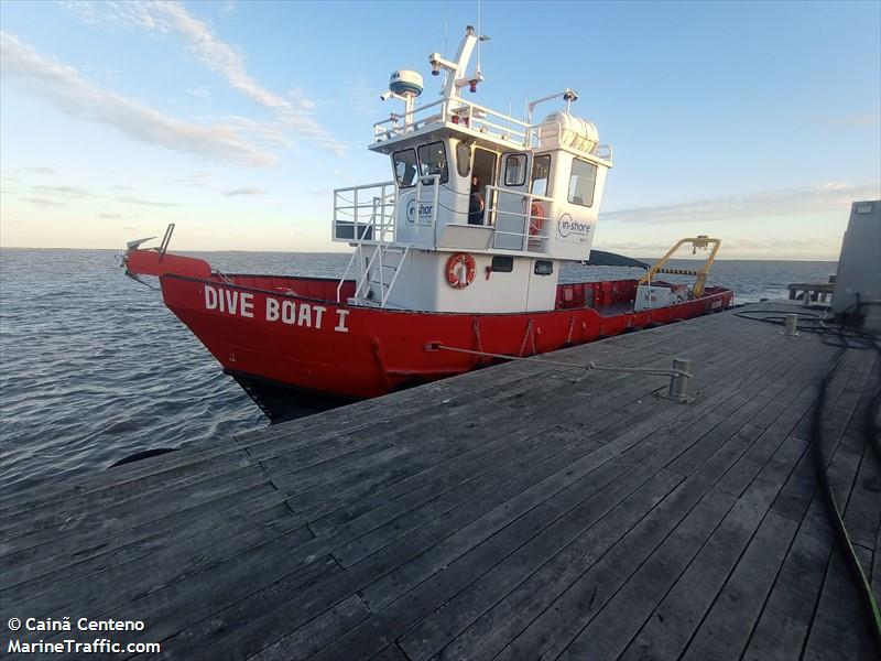 dive boat i (Towing vessel) - IMO , MMSI 710127341, Call Sign 00000 under the flag of Brazil