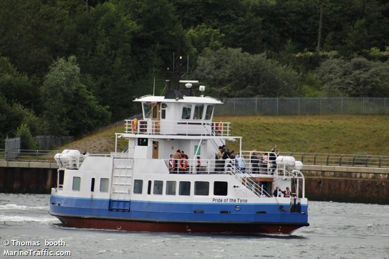 pride of the tyne (Passenger ship) - IMO , MMSI 235078159, Call Sign MYKU6 under the flag of United Kingdom (UK)