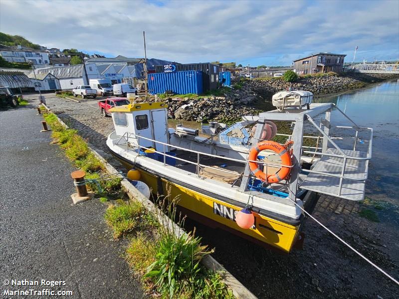 semper fidelis (Fishing vessel) - IMO , MMSI 235102323, Call Sign 2HBR3 under the flag of United Kingdom (UK)