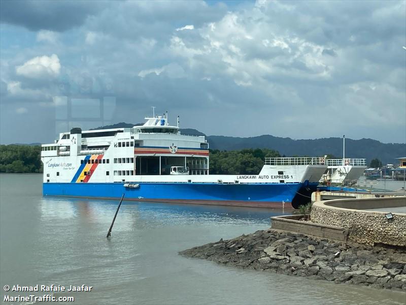 langkawi auto 1 (Passenger ship) - IMO , MMSI 533001840, Call Sign 9MKS9 under the flag of Malaysia