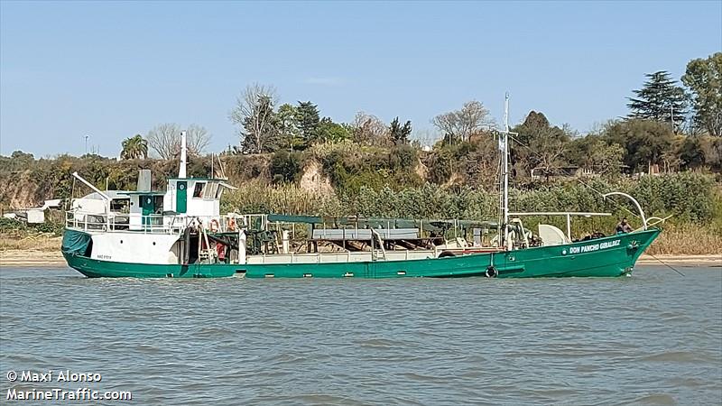 don pancho giraldez (Cargo ship) - IMO , MMSI 701006901, Call Sign LW 9792 under the flag of Argentina