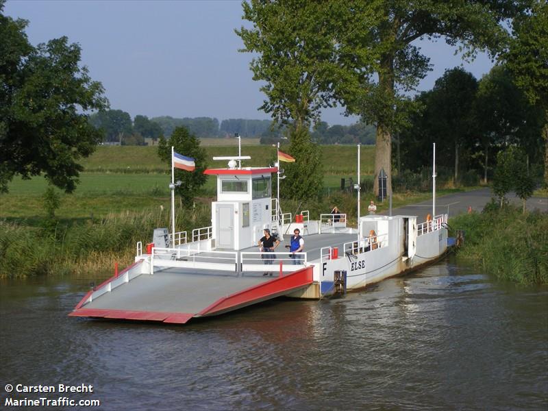 else (Passenger ship) - IMO , MMSI 218029270, Call Sign DA2131 under the flag of Germany