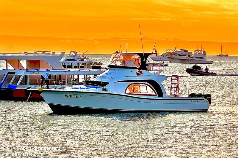 fioval i (Pleasure craft) - IMO , MMSI 735060378, Call Sign HC6680 under the flag of Ecuador