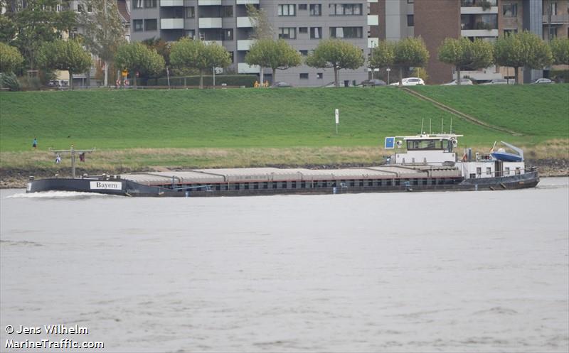 bayern (Cargo ship) - IMO , MMSI 211513680, Call Sign DB4578 under the flag of Germany