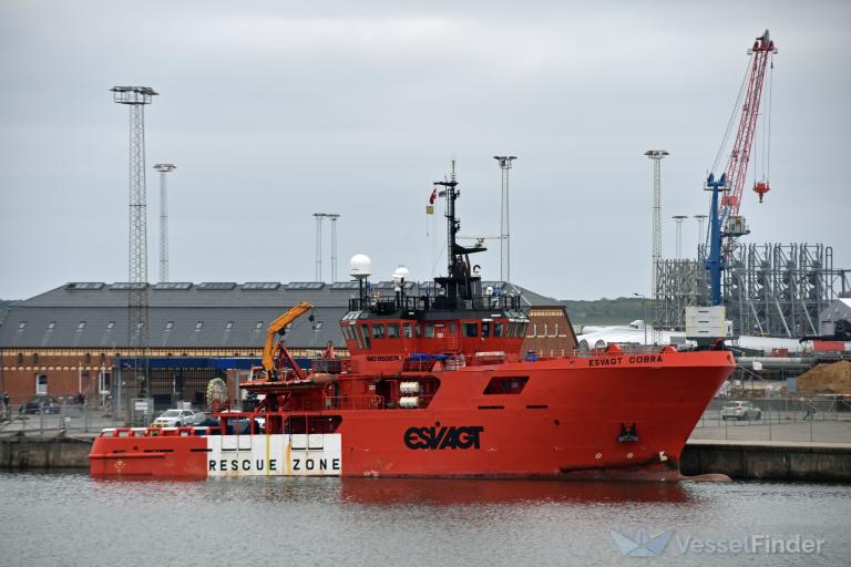 esvagt cobra (Standby Safety Vessel) - IMO 9508744, MMSI 219009000, Call Sign OUKA2 under the flag of Denmark