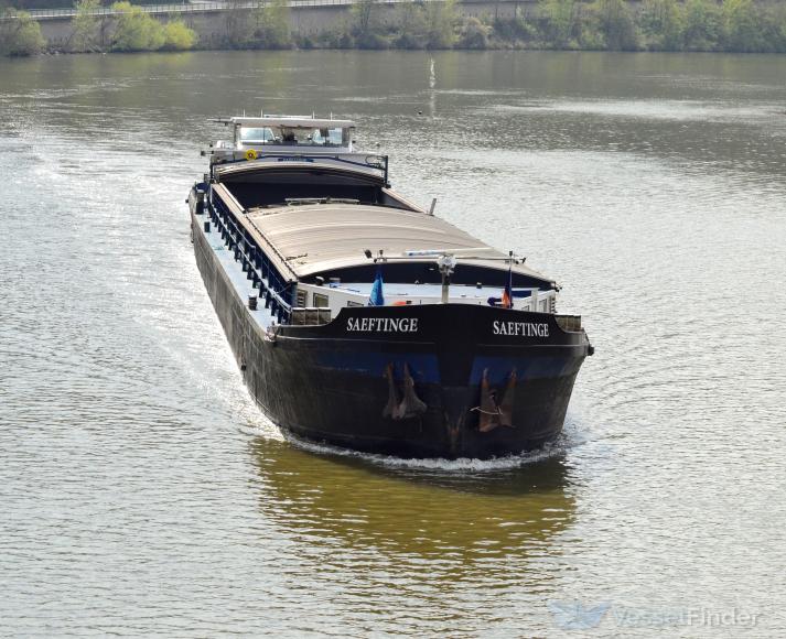 saeftinge (Cargo ship) - IMO , MMSI 244700744, Call Sign PG9312 under the flag of Netherlands