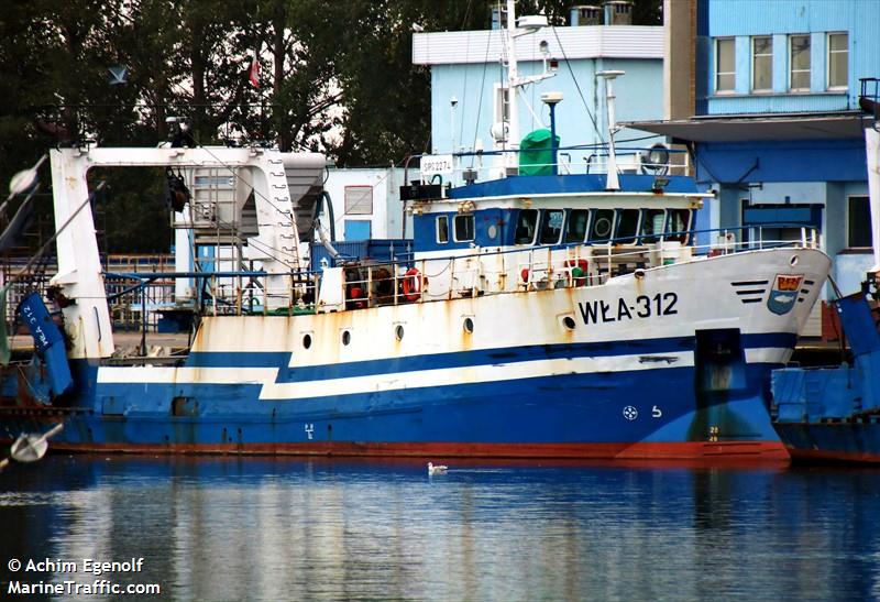 wla-312 (Fishing Vessel) - IMO 8600363, MMSI 261004870, Call Sign SPG2274 under the flag of Poland