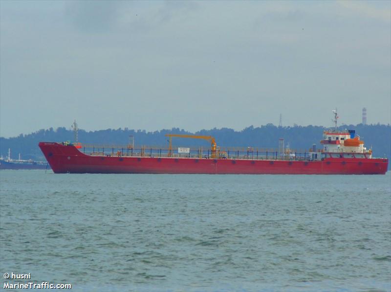 searoyal27 (Oil Products Tanker) - IMO 9797852, MMSI 525010410, Call Sign YBIR2 under the flag of Indonesia