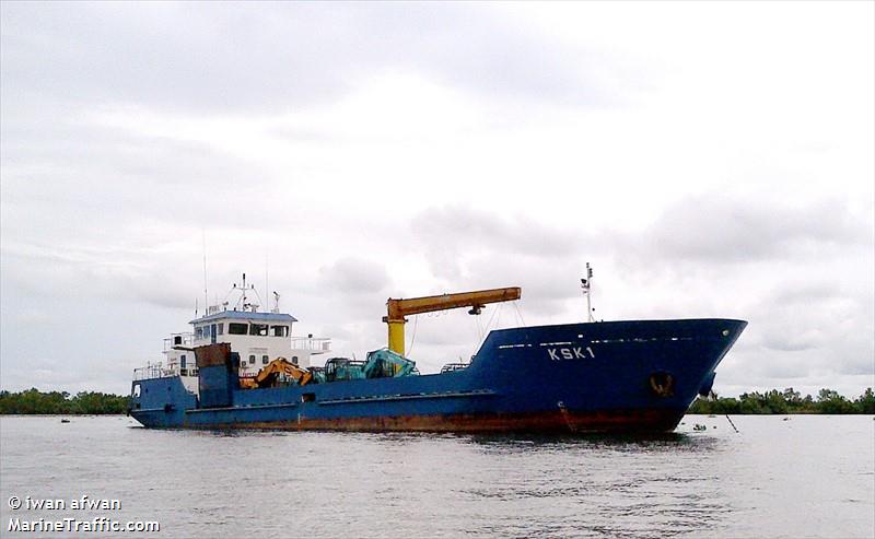 mu ksk 1 (General Cargo Ship) - IMO 9705603, MMSI 525100114, Call Sign J Z R K under the flag of Indonesia