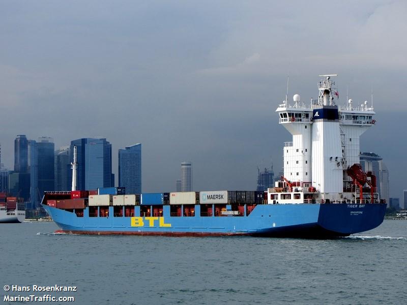 mv asiatic bay (Container Ship) - IMO 9366433, MMSI 566431000, Call Sign 9V9874 under the flag of Singapore