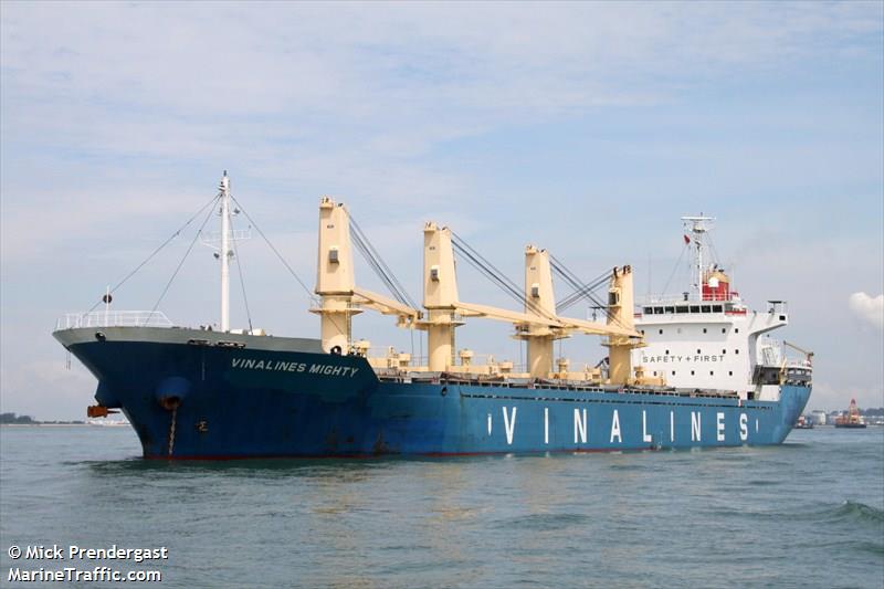 vinalines mighty (Bulk Carrier) - IMO 9335458, MMSI 574473000, Call Sign 3WQD under the flag of Vietnam