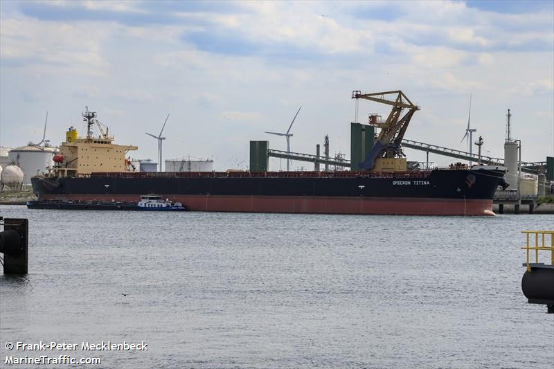 omicron titina (Bulk Carrier) - IMO 9304277, MMSI 636018628, Call Sign D5QP5 under the flag of Liberia