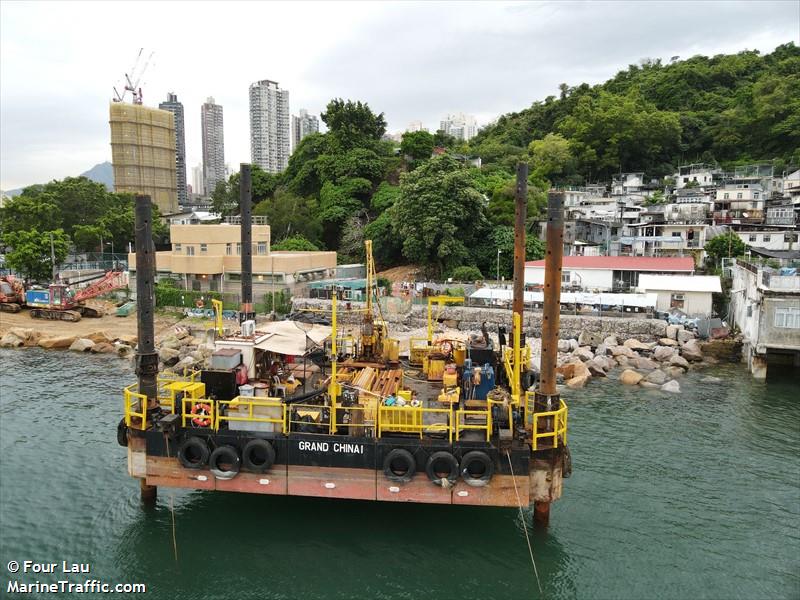grand china 1 (Towing vessel) - IMO , MMSI 477995918, Call Sign VRS5231 under the flag of Hong Kong